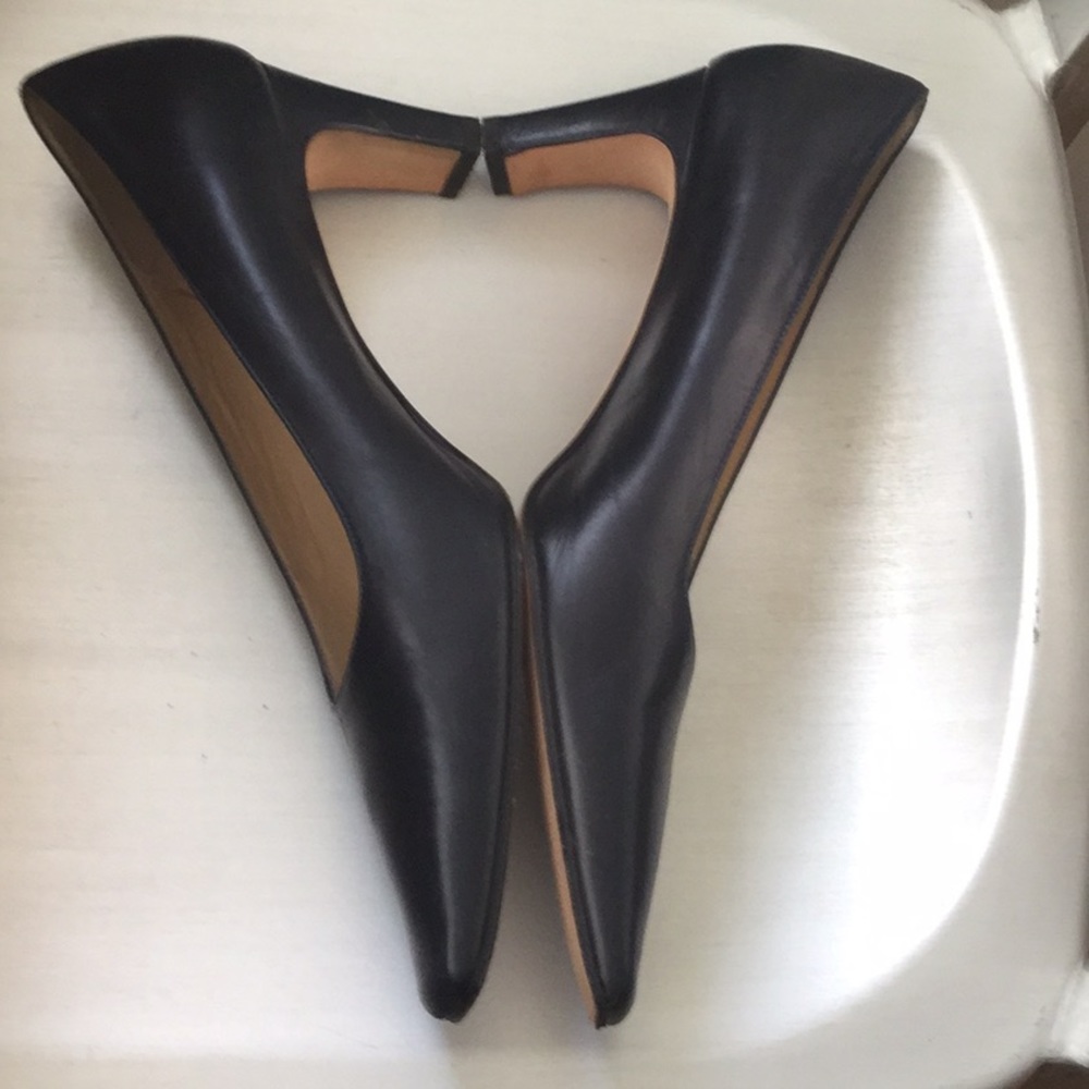 Amalhi Stylish Heels - Picture 2 of 6